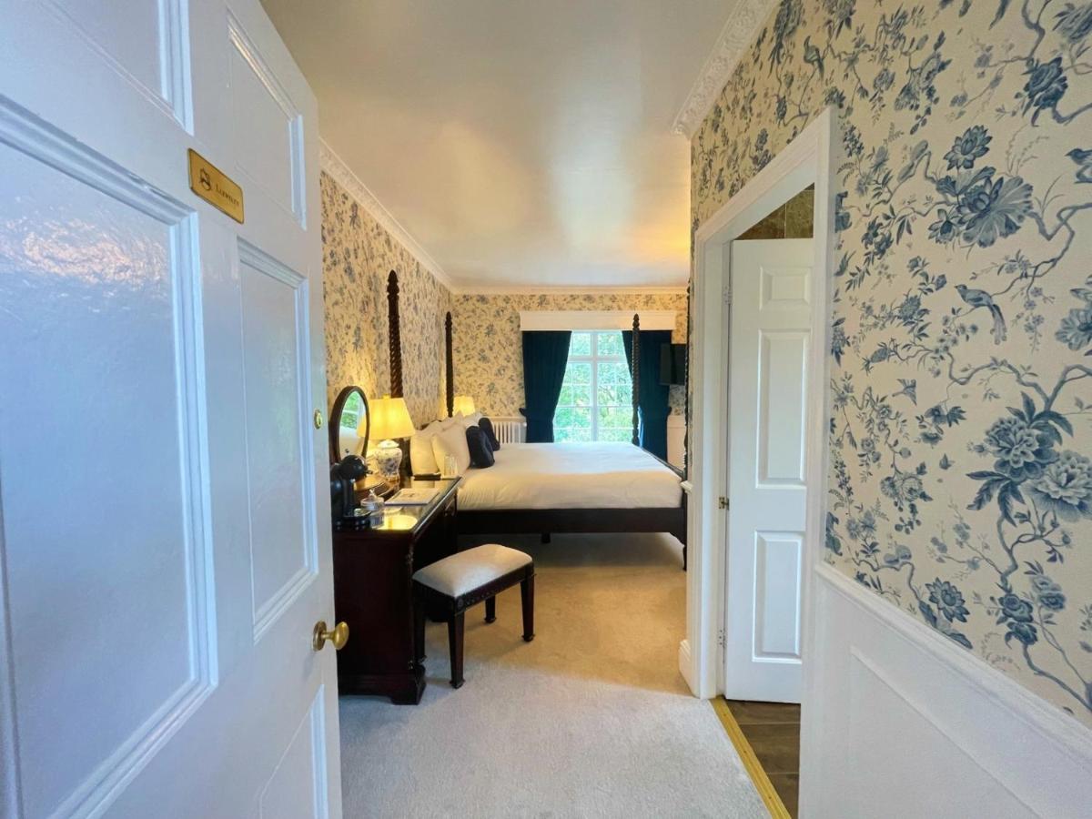 Plas Dinas Country House