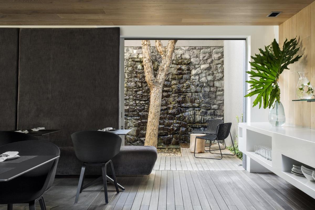 POD Camps Bay by The Oyster Collection