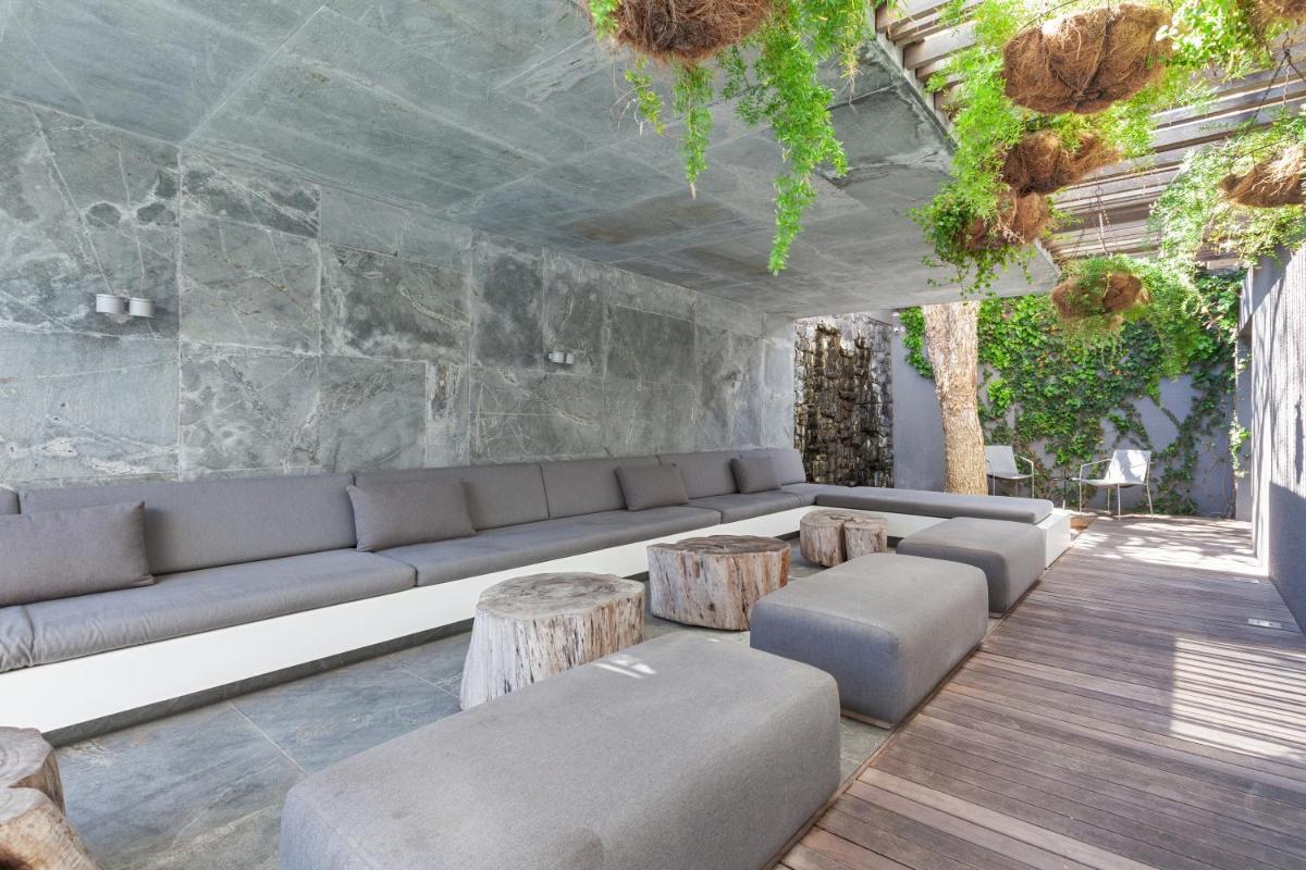 POD Camps Bay by The Oyster Collection