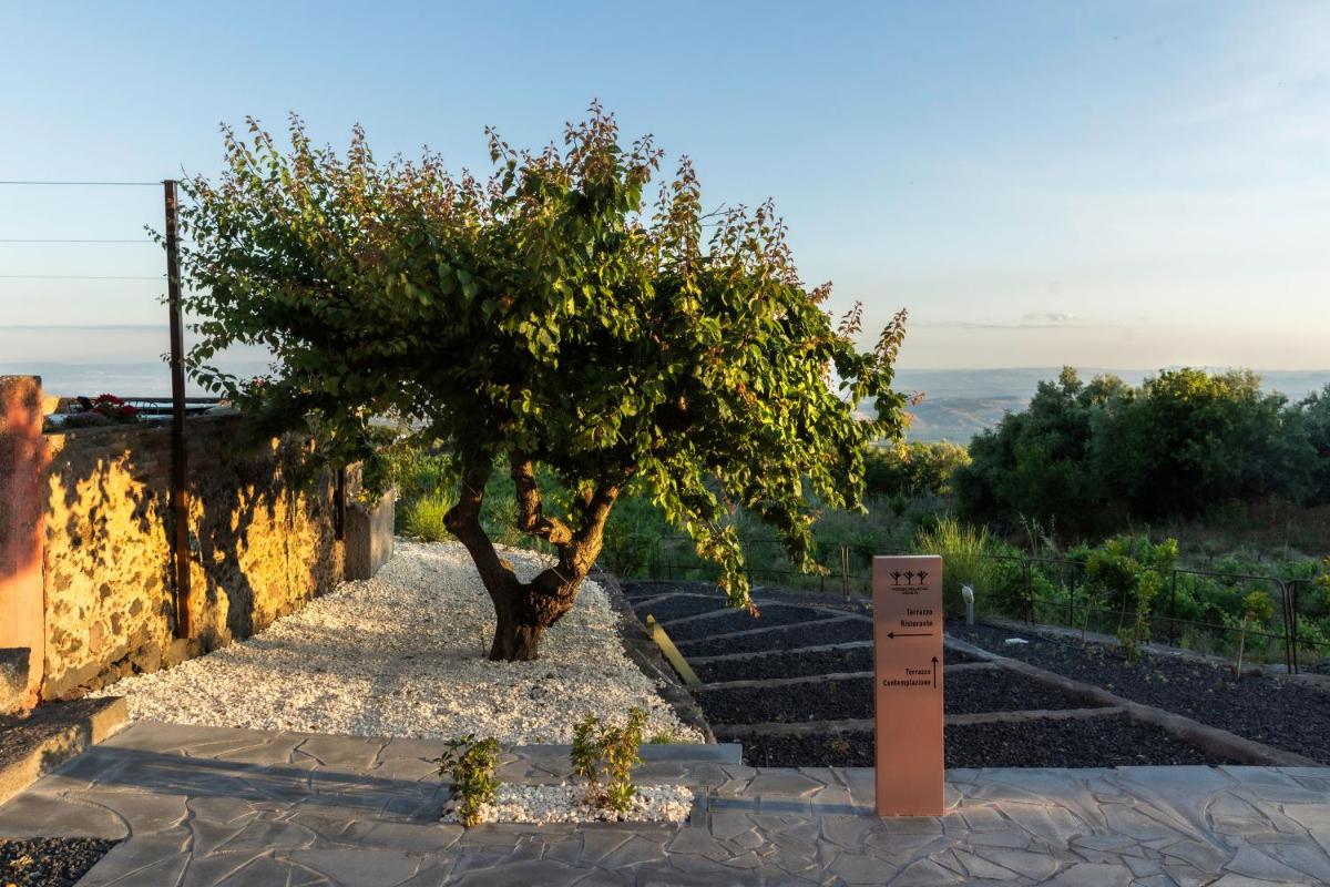 PODERE DELL'ETNA SEGRETA - Essential Nature Hotel & Glamping