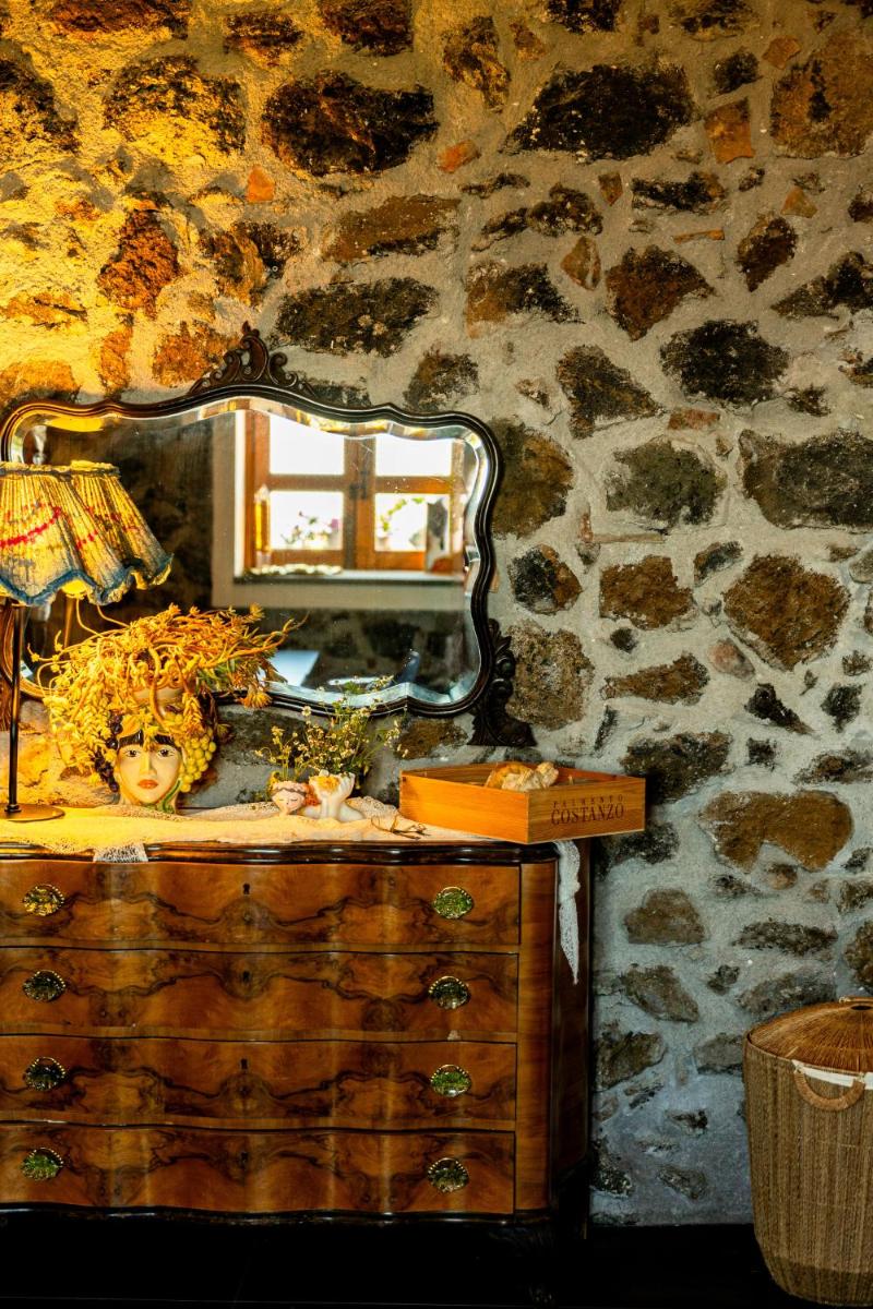 PODERE DELL'ETNA SEGRETA - Essential Nature Hotel & Glamping