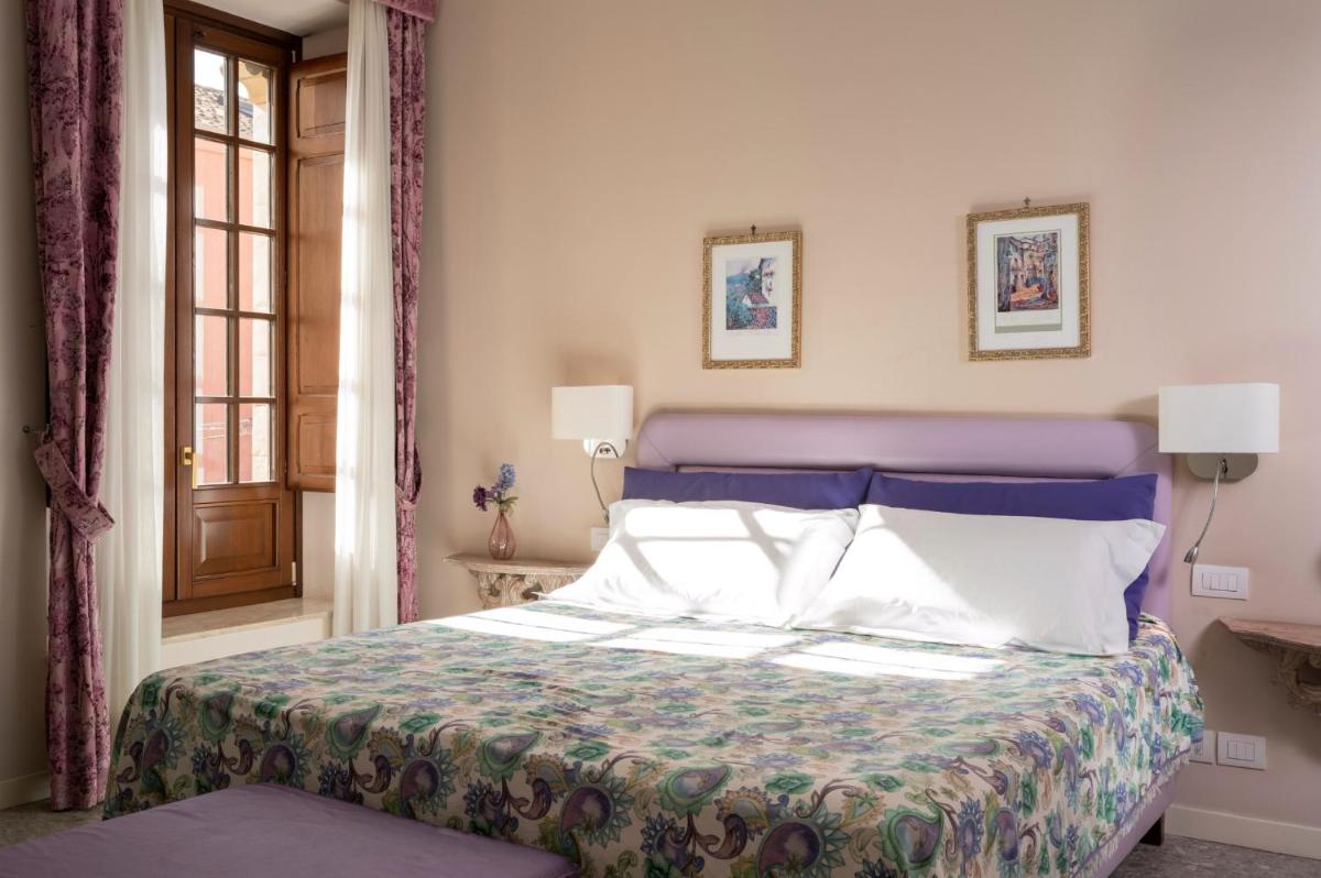 Porta Di Mezzo Luxury Suites & Rooms