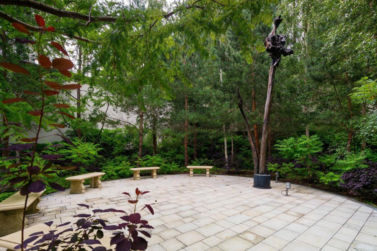 Powerscourt Hotel, Autograph Collection