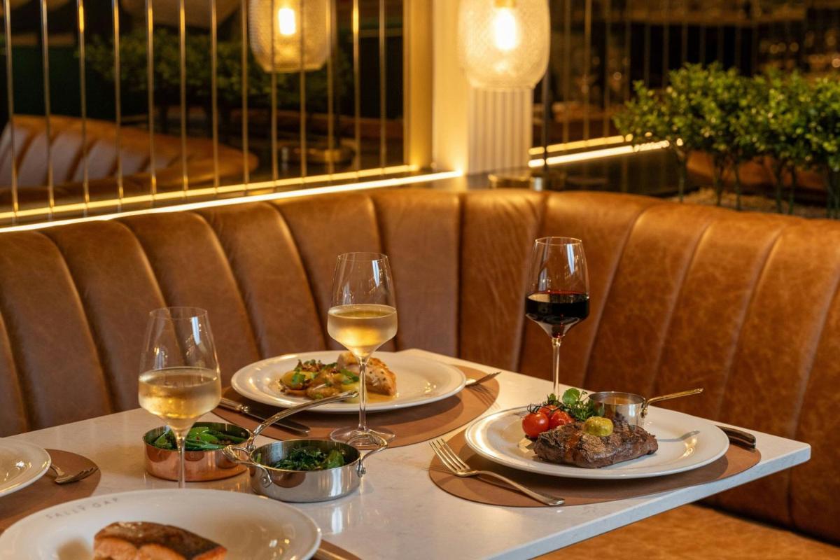 Powerscourt Hotel, Autograph Collection