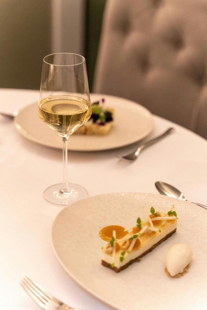 Powerscourt Hotel, Autograph Collection