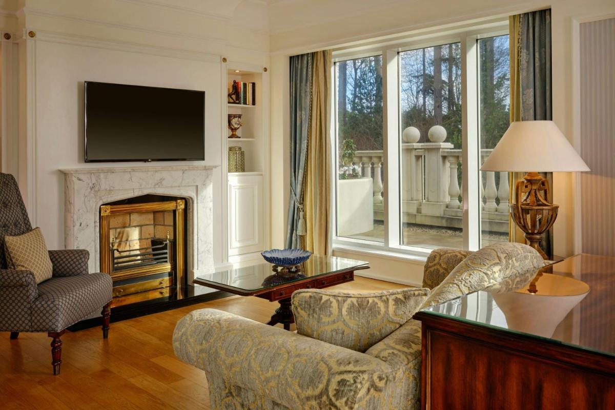 Powerscourt Hotel, Autograph Collection
