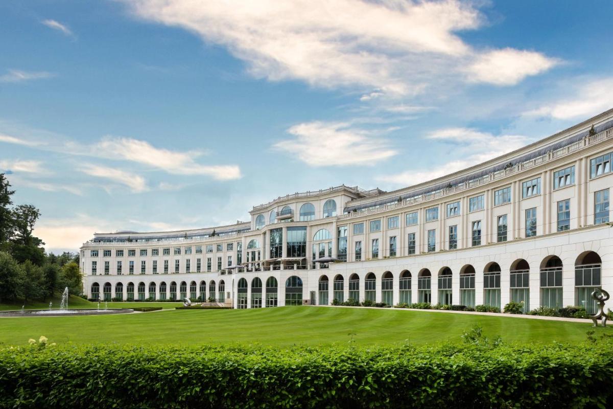 Powerscourt Hotel, Autograph Collection