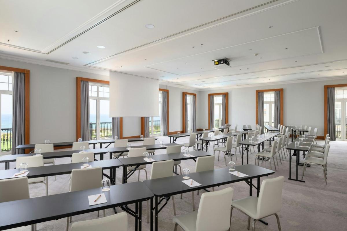 Praia D'El Rey Marriott Golf & Beach Resort