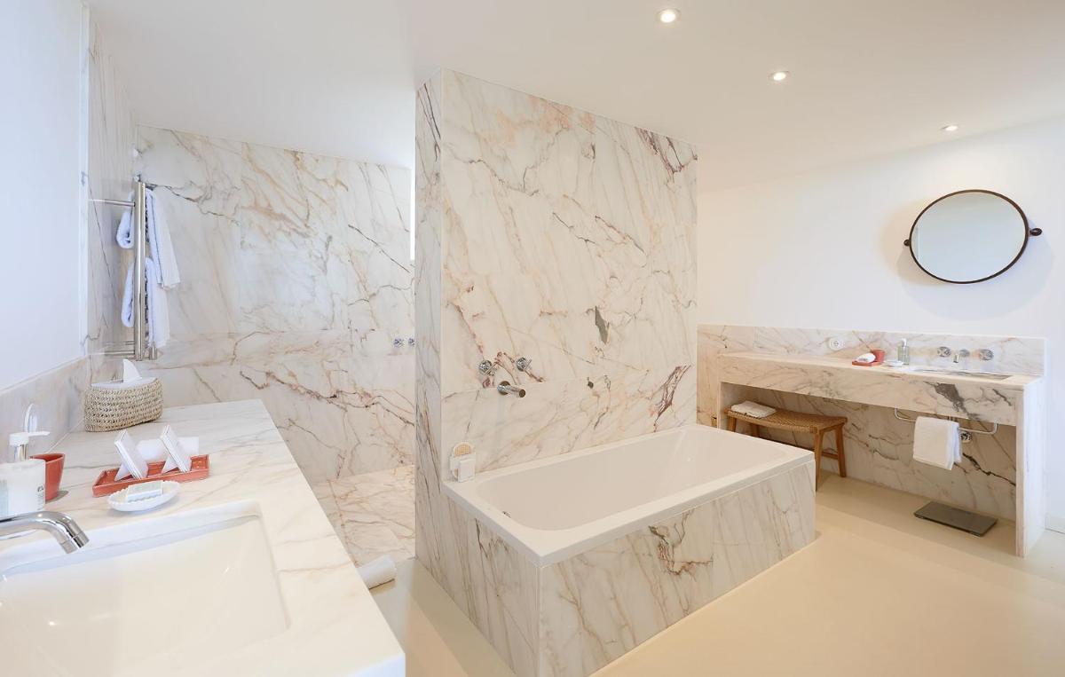 Praia do Canal Nature Retreat - Small Luxury Hotels of the World