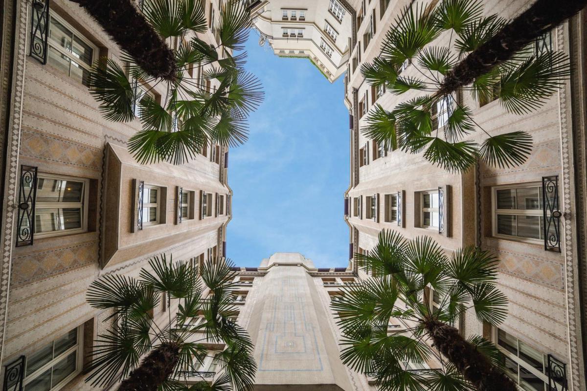 Prince de Galles, a Luxury Collection hotel, Paris