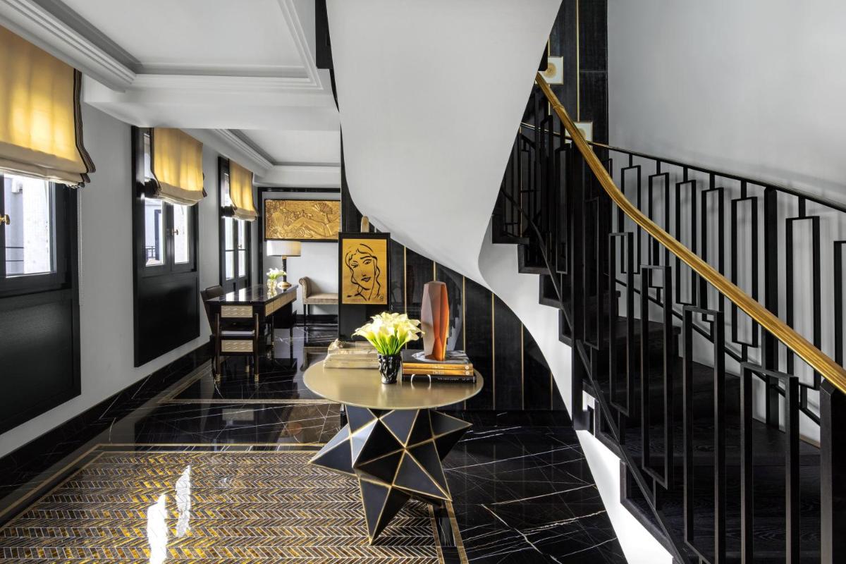 Prince de Galles, a Luxury Collection hotel, Paris