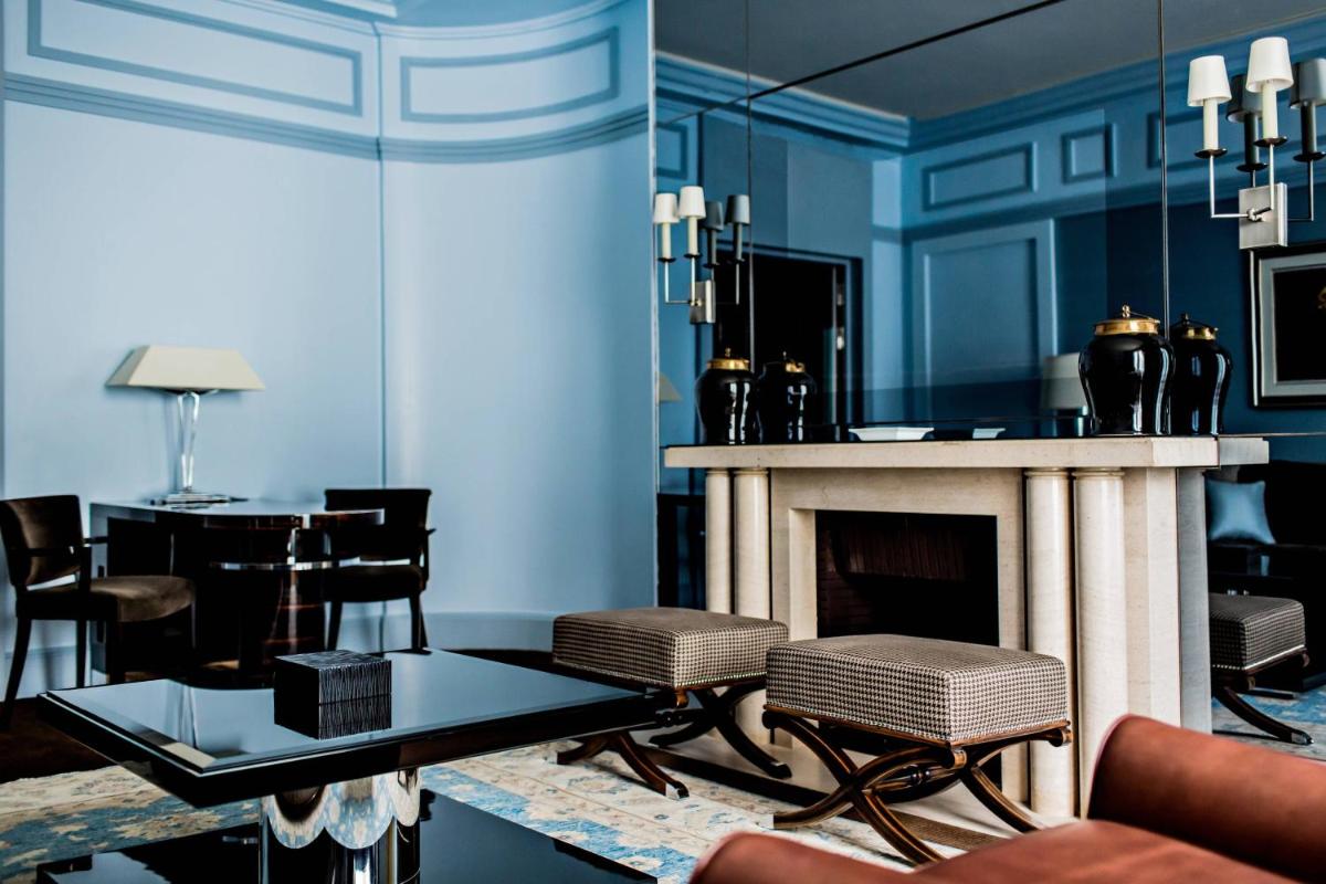 Prince de Galles, a Luxury Collection hotel, Paris