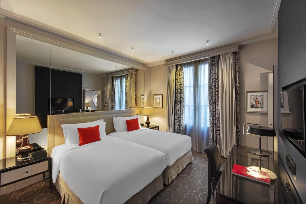 Prince de Galles, a Luxury Collection hotel, Paris