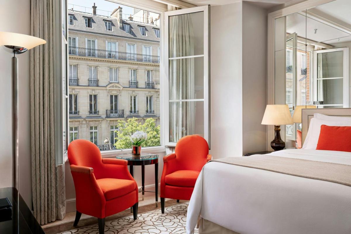 Prince de Galles, a Luxury Collection hotel, Paris