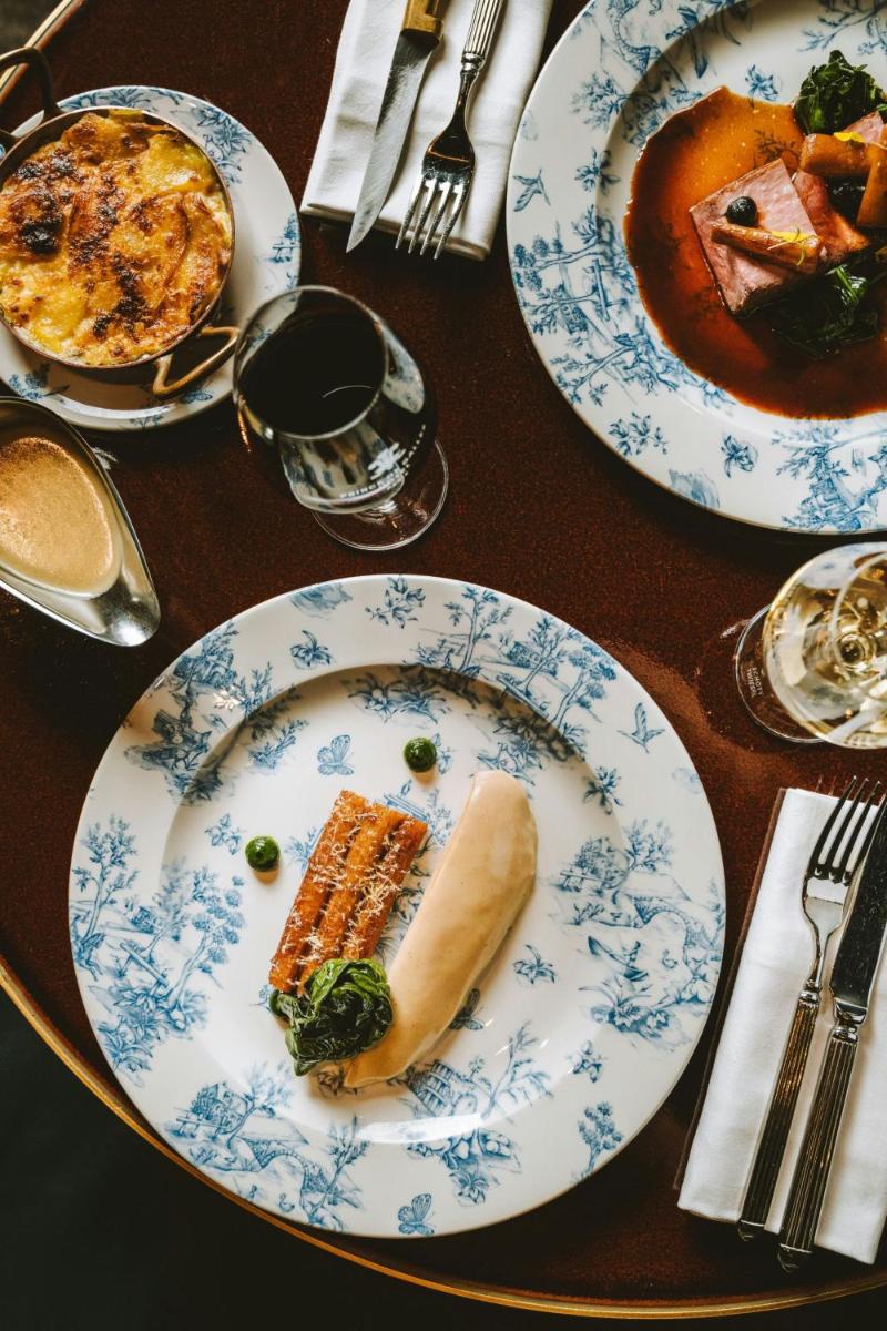 Prince de Galles, a Luxury Collection hotel, Paris