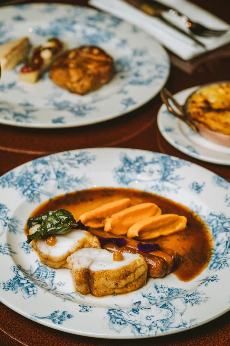 Prince de Galles, a Luxury Collection hotel, Paris