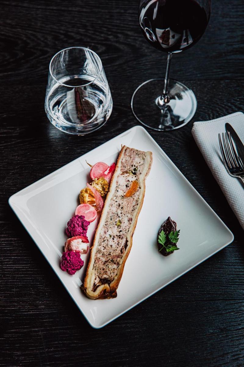 Prince de Galles, a Luxury Collection hotel, Paris