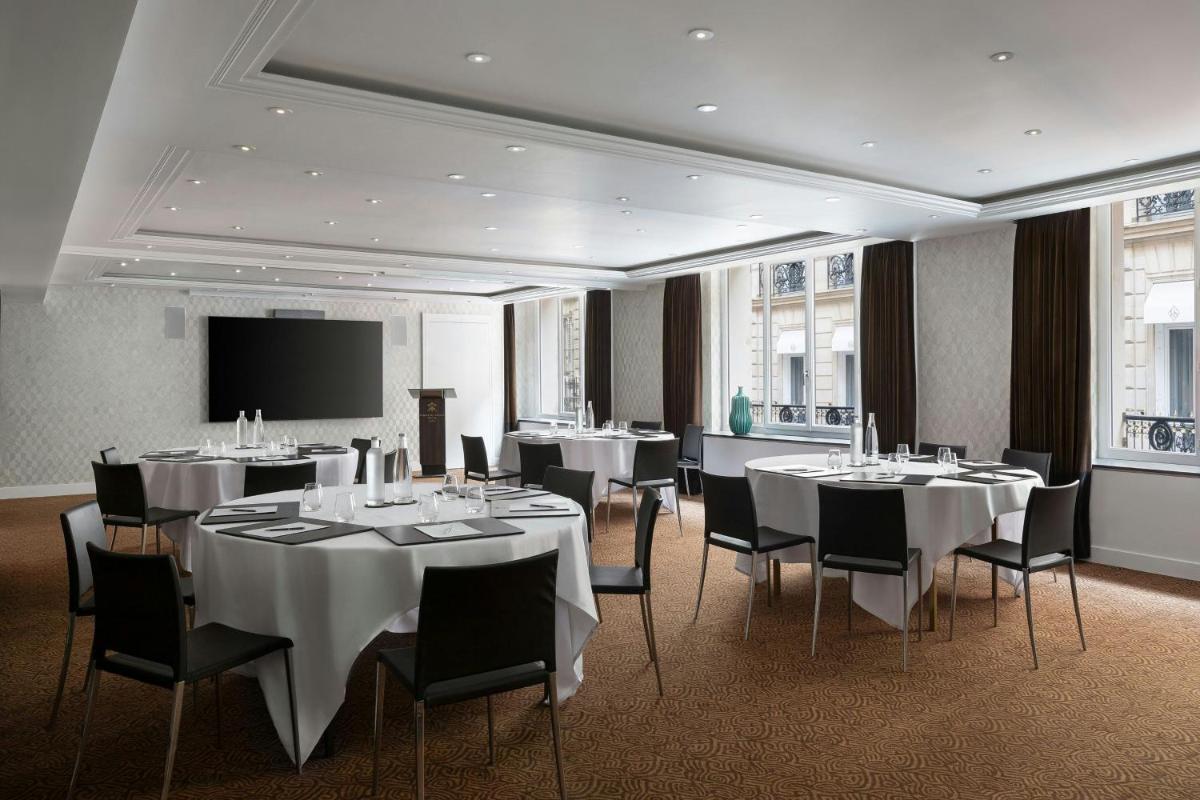 Prince de Galles, a Luxury Collection hotel, Paris