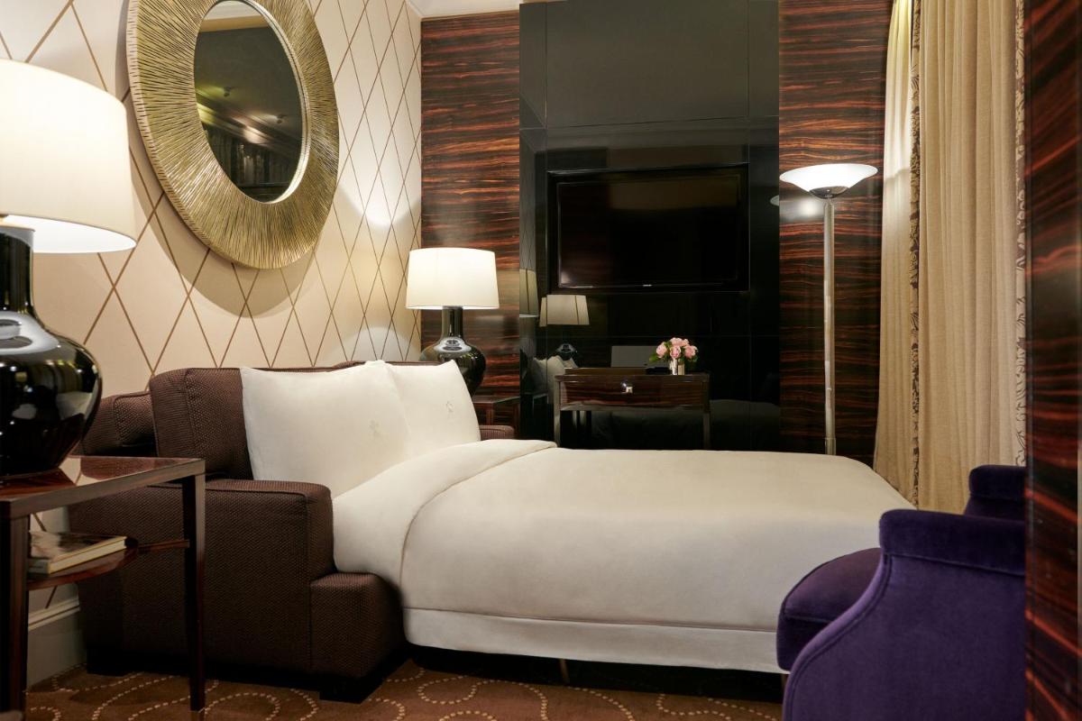 Prince de Galles, a Luxury Collection hotel, Paris