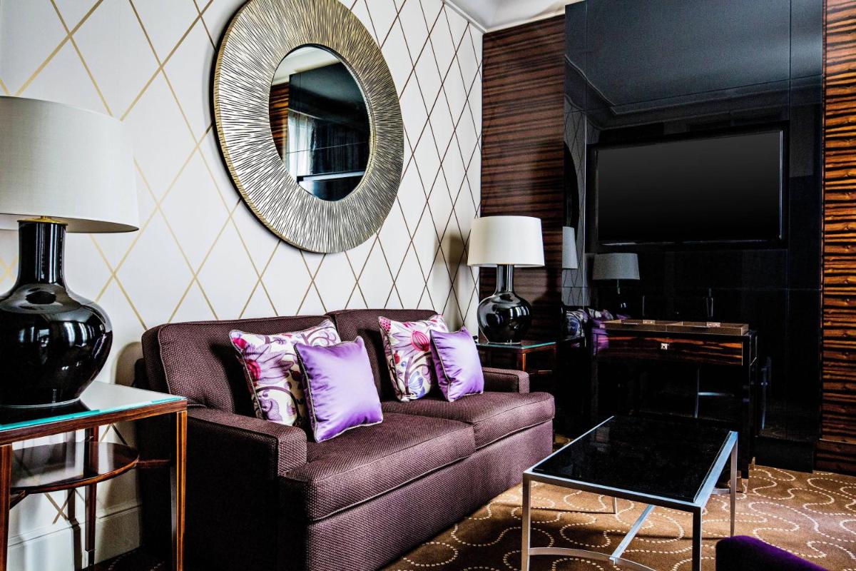 Prince de Galles, a Luxury Collection hotel, Paris