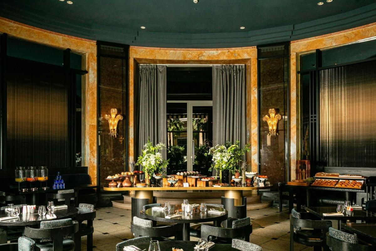 Prince de Galles, a Luxury Collection hotel, Paris