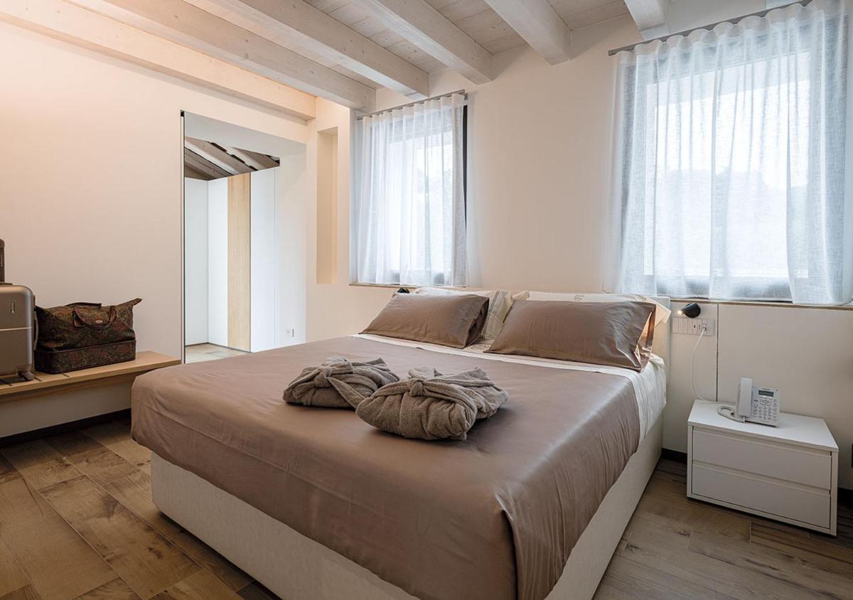 Progress Country & Wine House