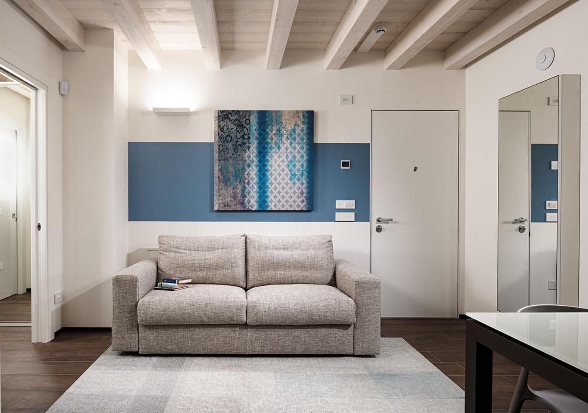 Progress Country & Wine House