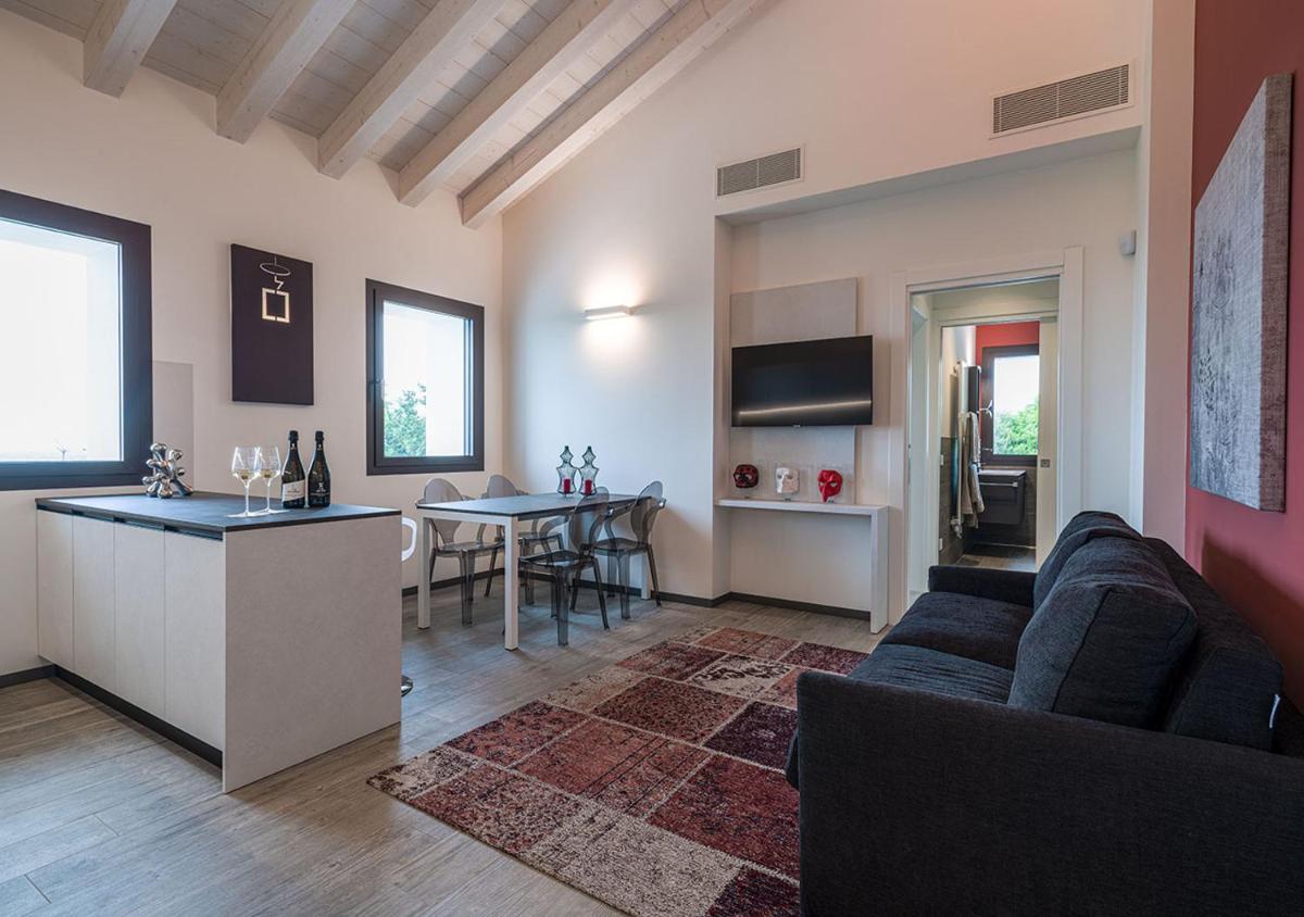 Progress Country & Wine House