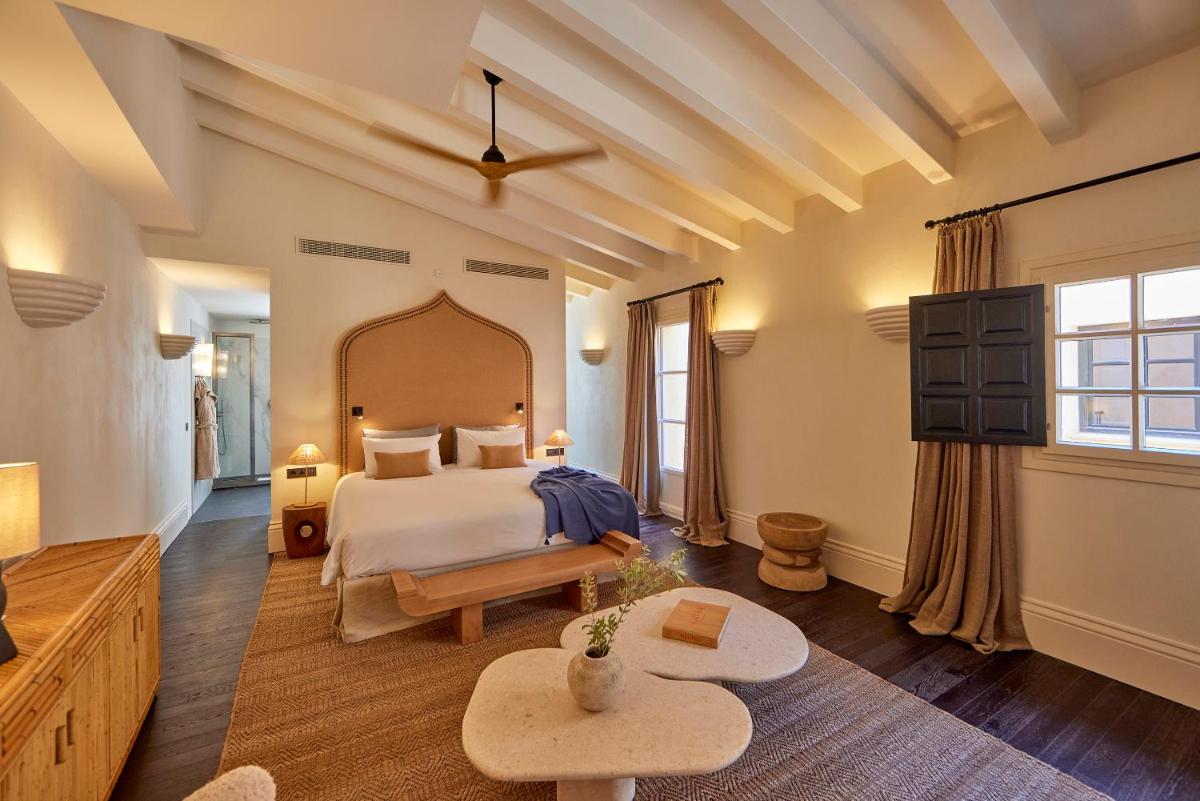Puro Grand Hotel