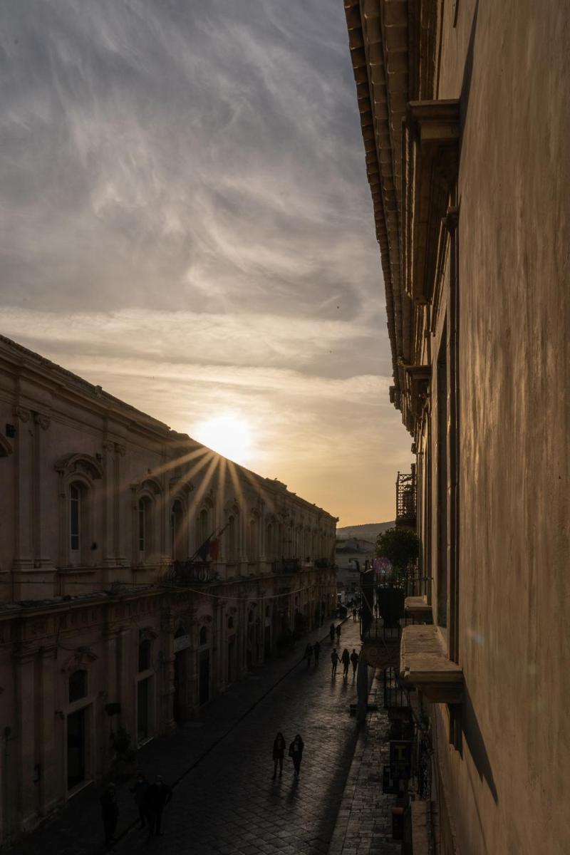 Q92 Noto