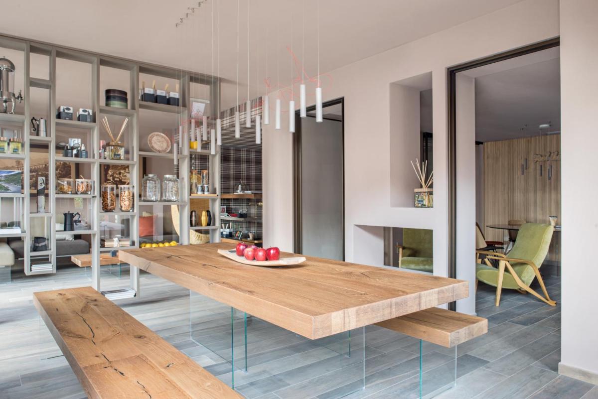 QC Room San Pellegrino