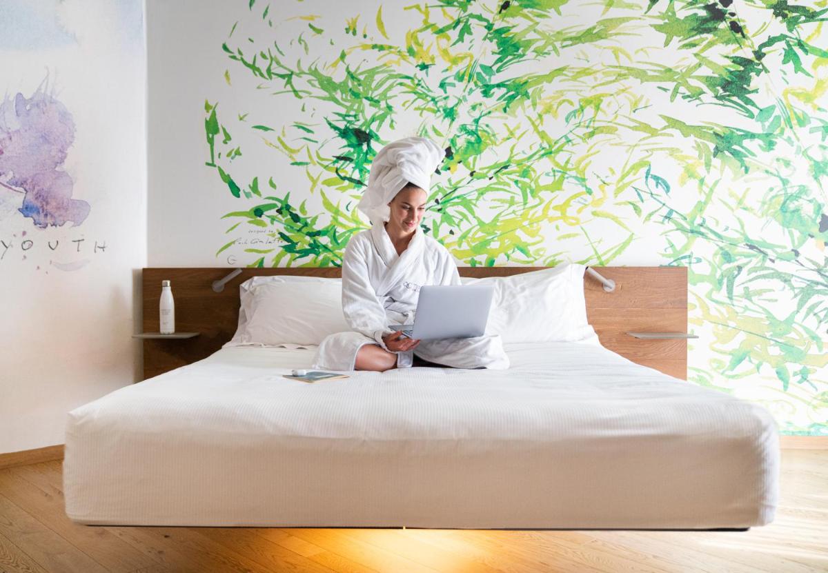 QC Room San Pellegrino