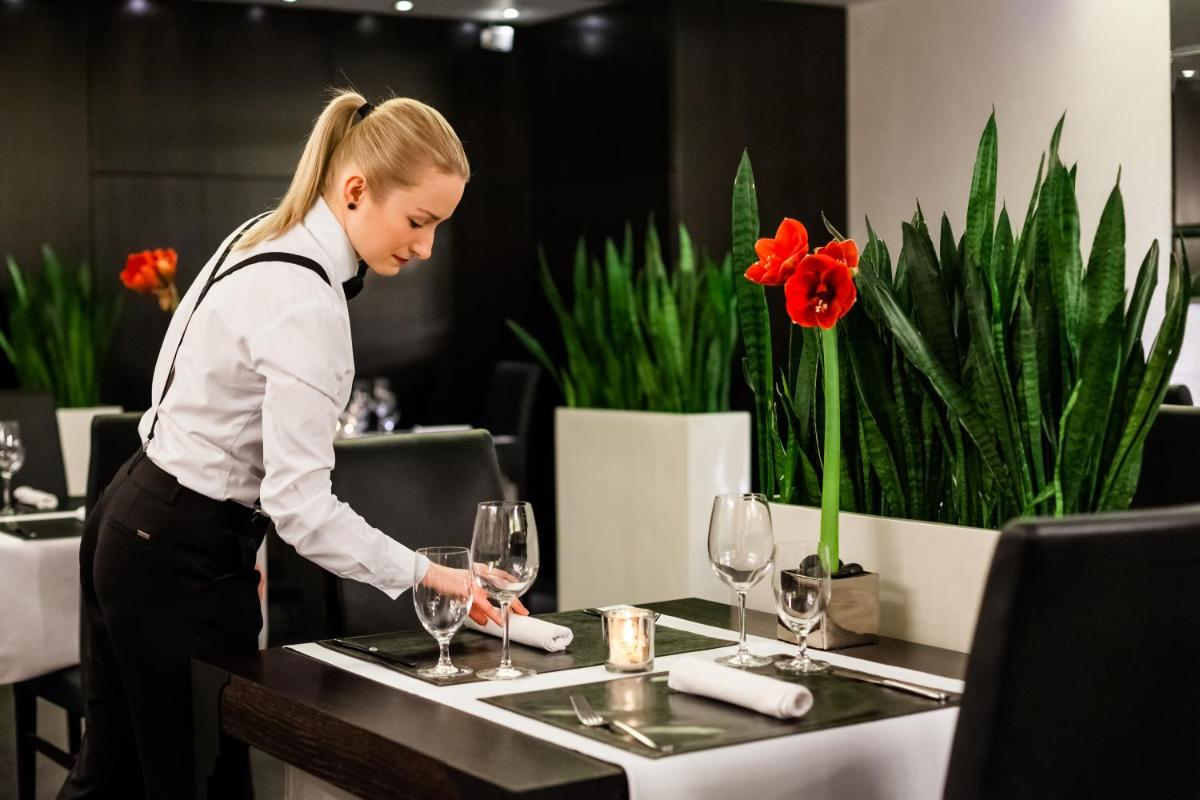 Queen Boutique Hotel