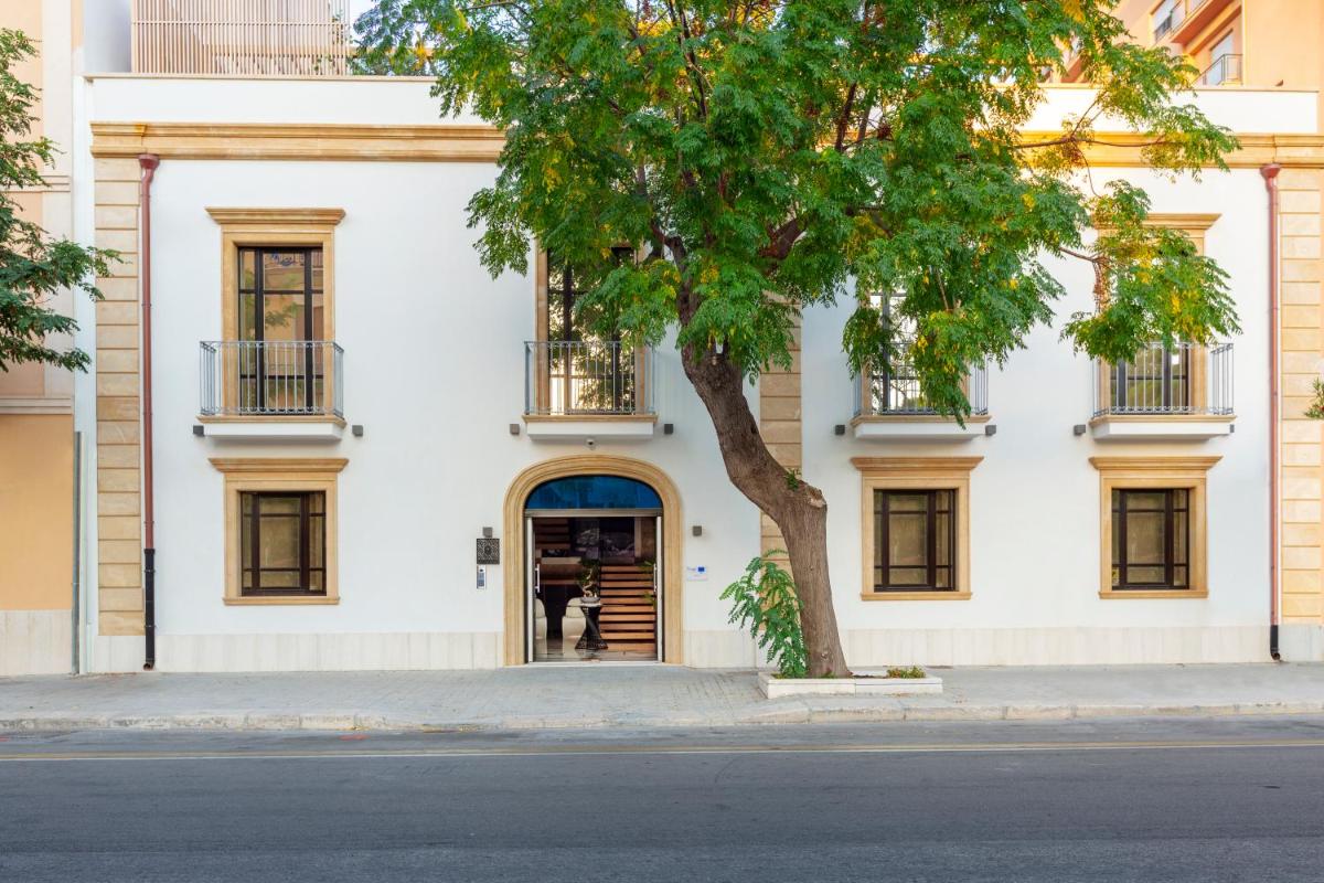 Qui Vicino boutique rooms and suites