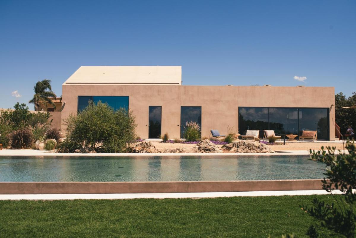 Rakalia Pure Living Sicilian Retreat