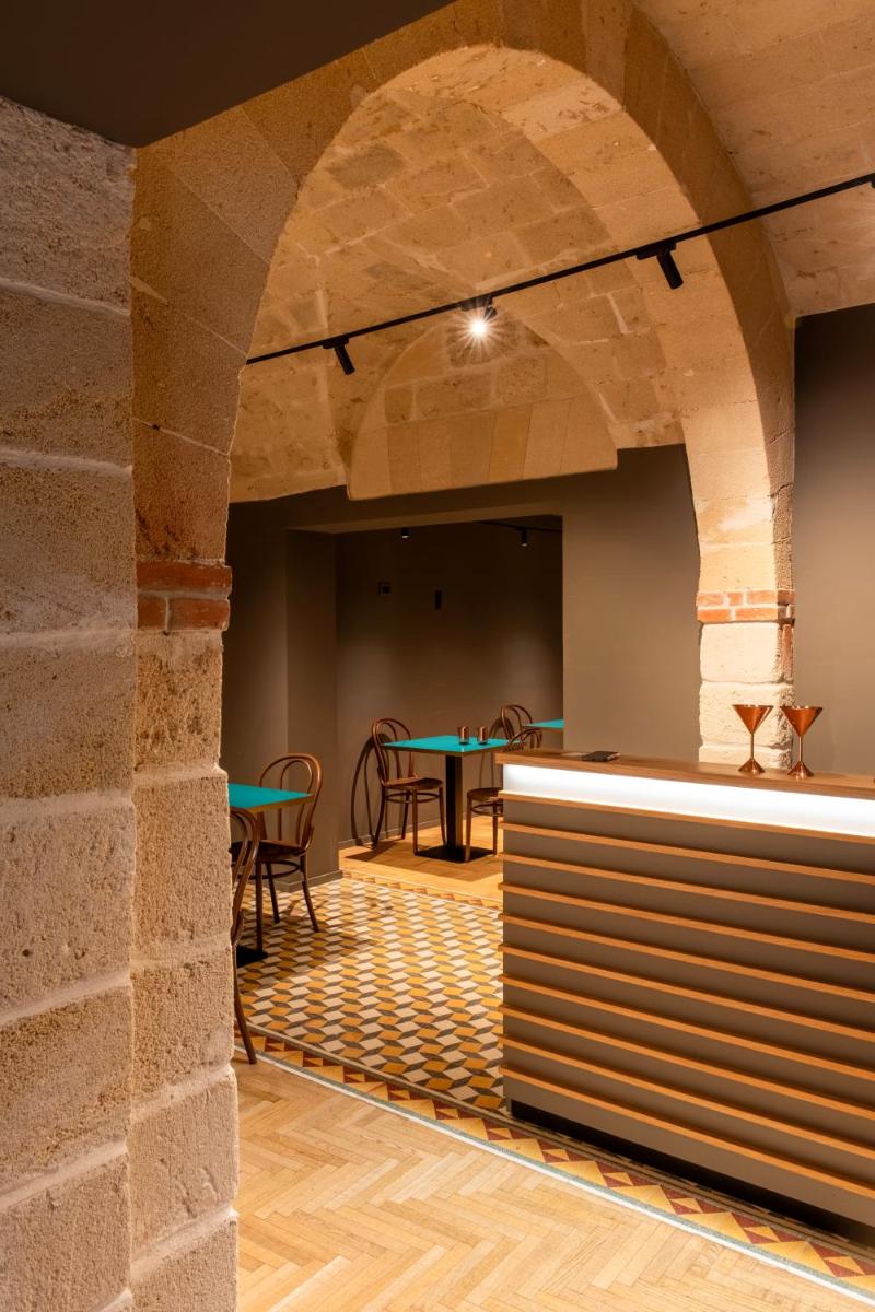 Re Sale Boutique Hotel