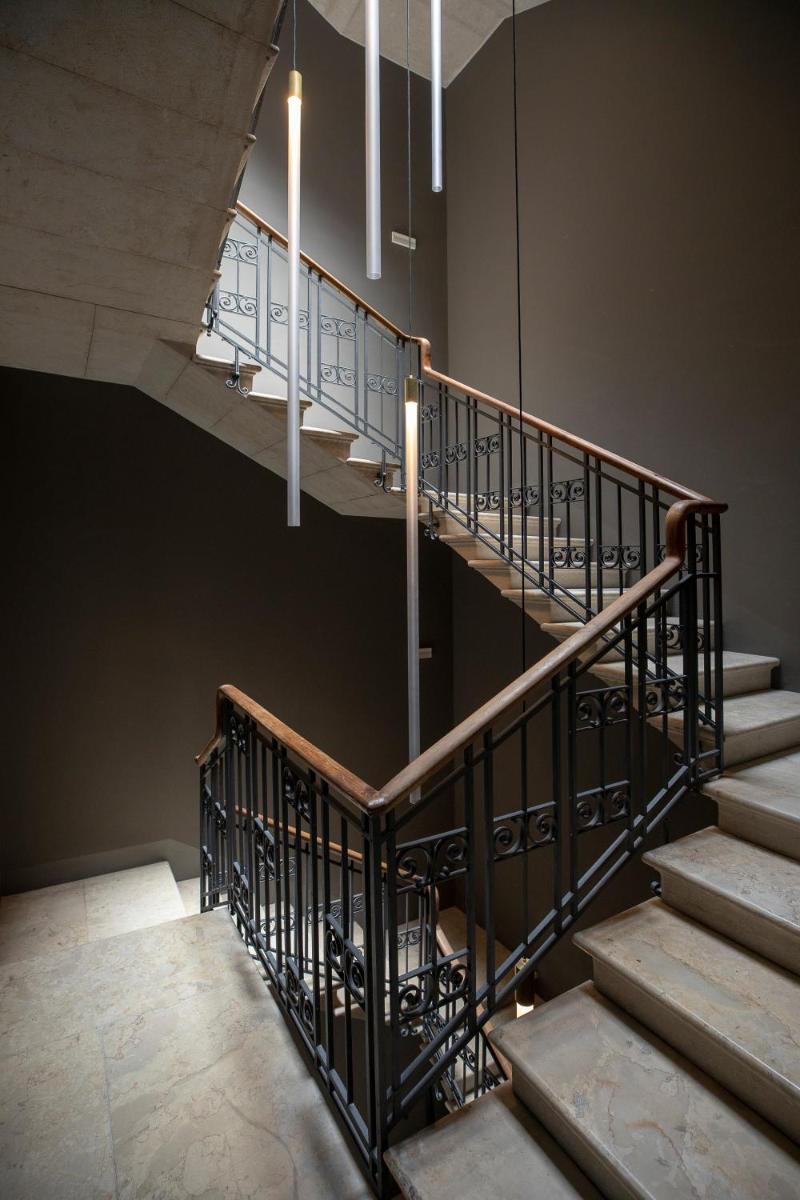 Re Sale Boutique Hotel