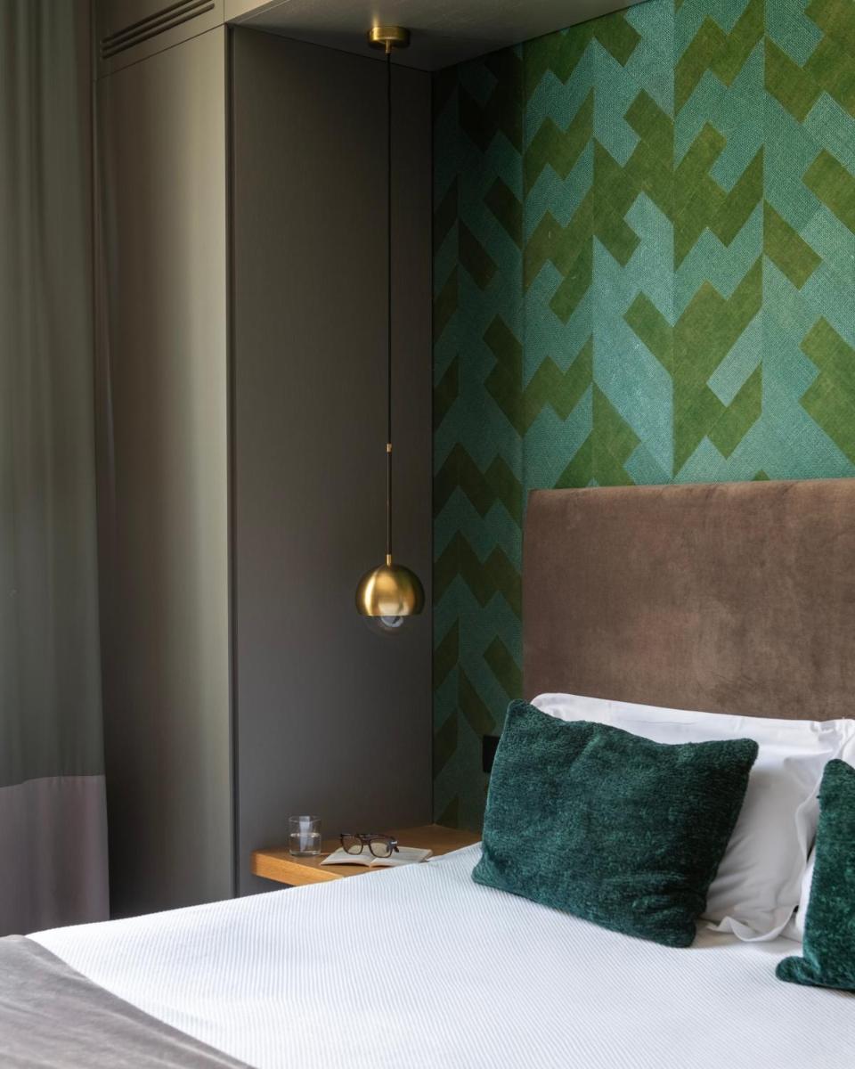 Re Sale Boutique Hotel