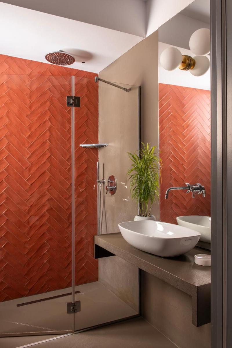 Re Sale Boutique Hotel