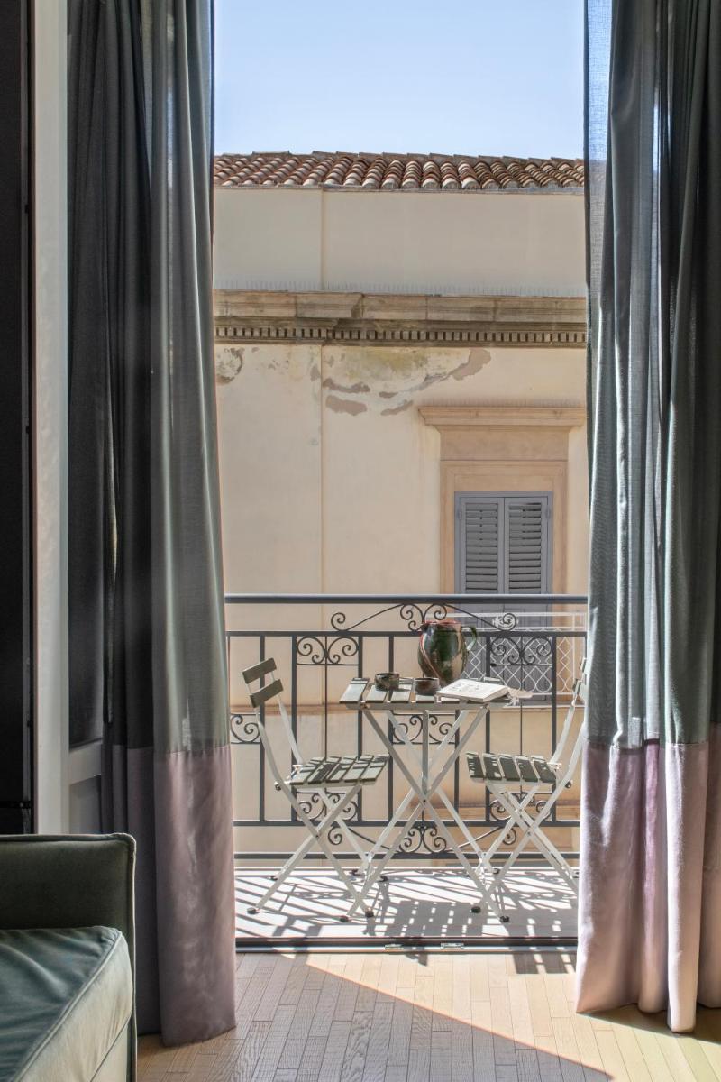 Re Sale Boutique Hotel