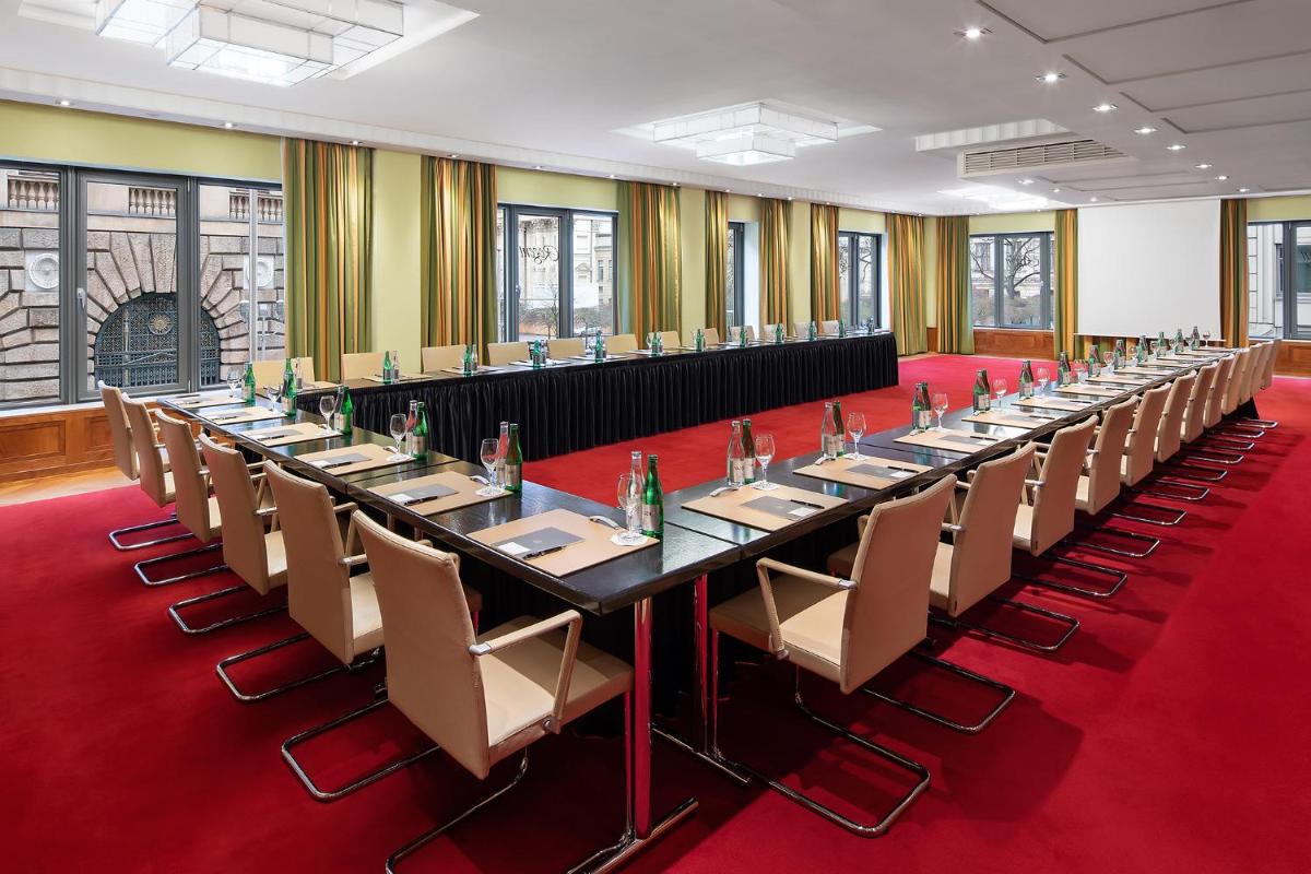 Regent Berlin by IHG