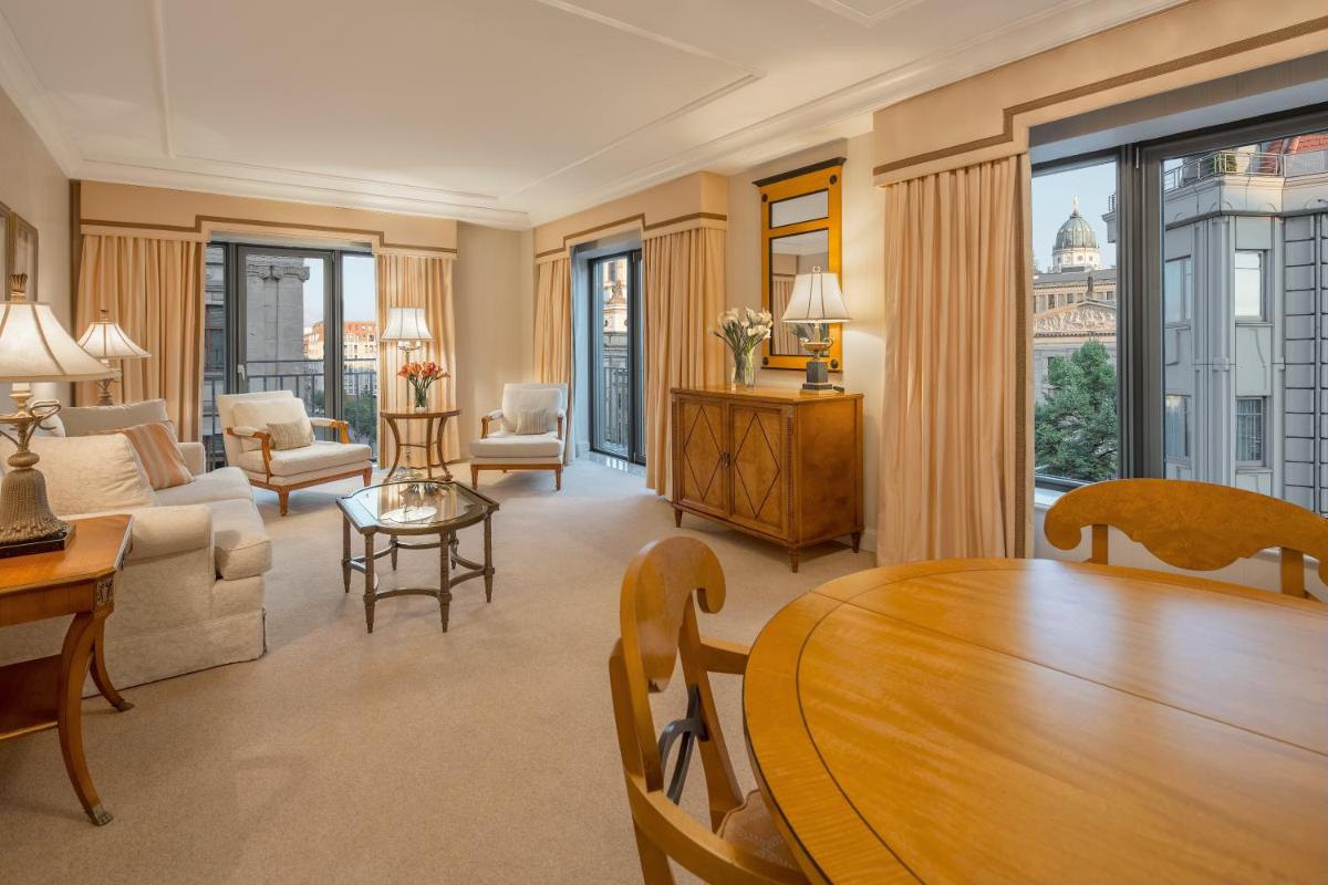 Regent Berlin by IHG