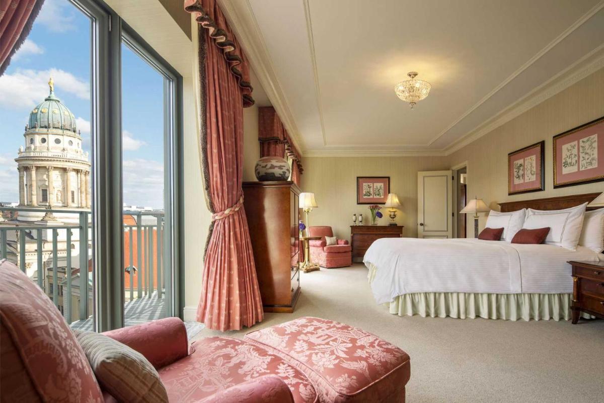 Regent Berlin by IHG
