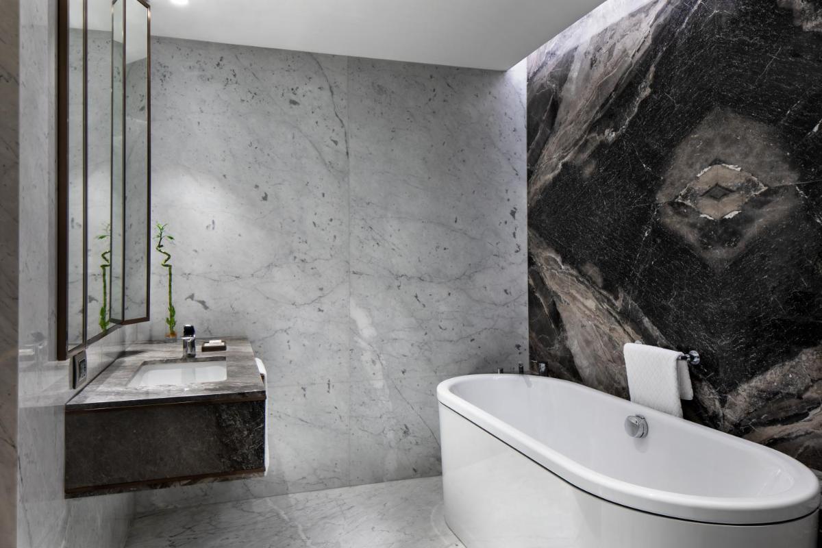 Reges, a Luxury Collection Resort & Spa, Cesme