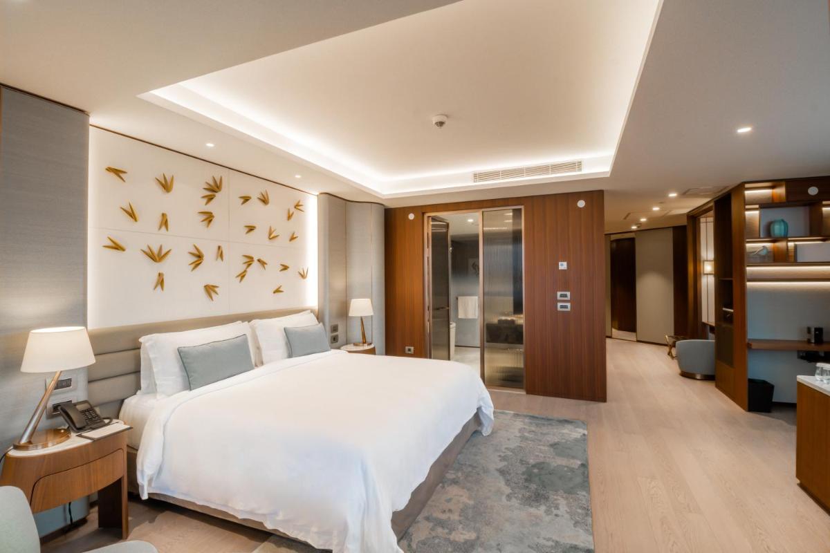 Reges, a Luxury Collection Resort & Spa, Cesme