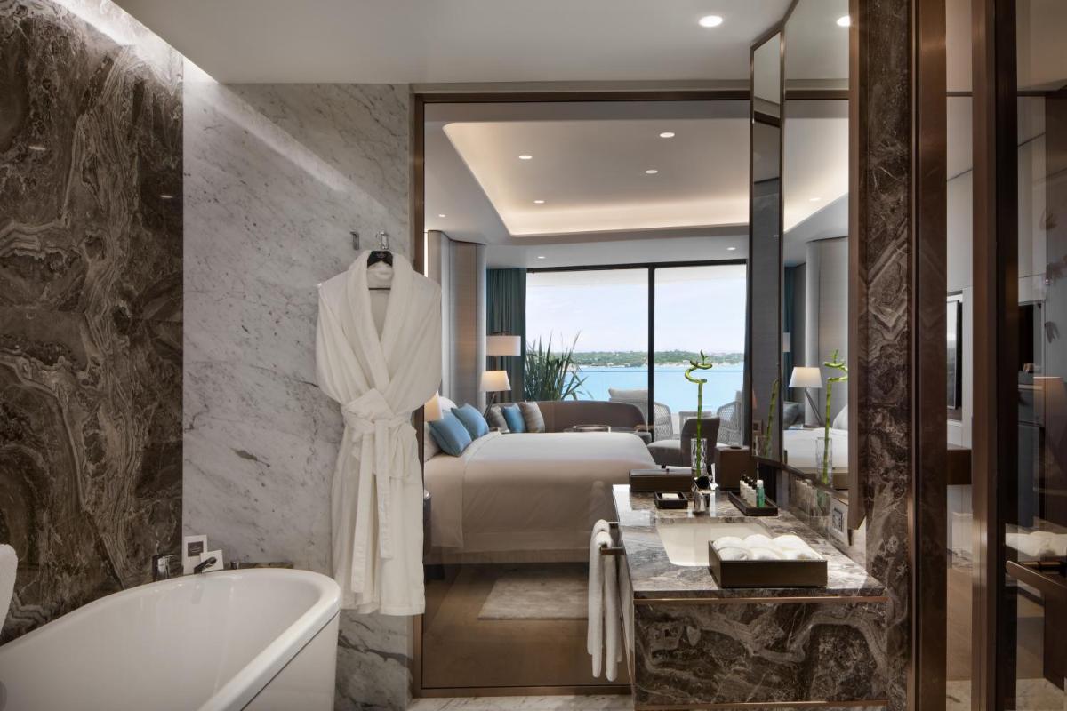 Reges, a Luxury Collection Resort & Spa, Cesme