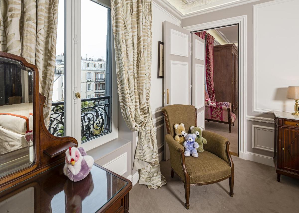 Hôtel Regina Louvre