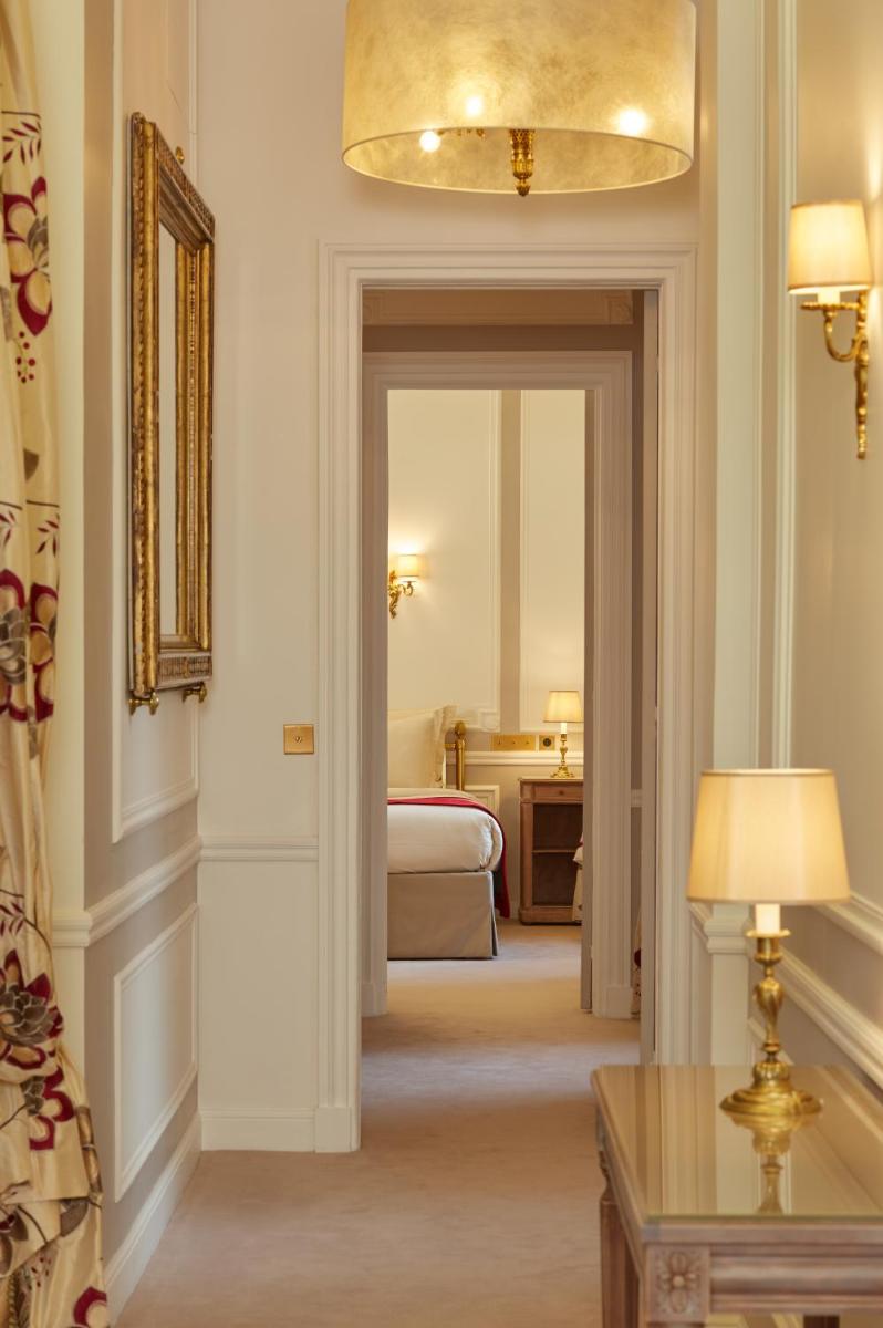 Hôtel Regina Louvre