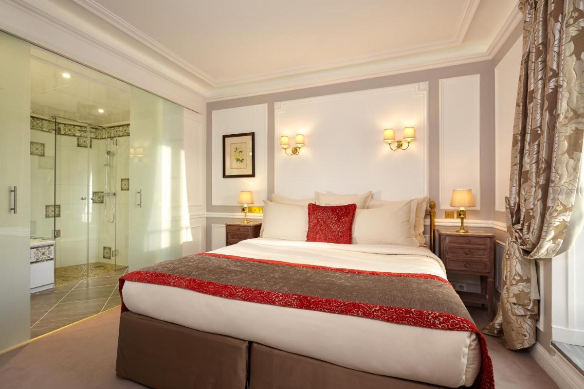 Hôtel Regina Louvre