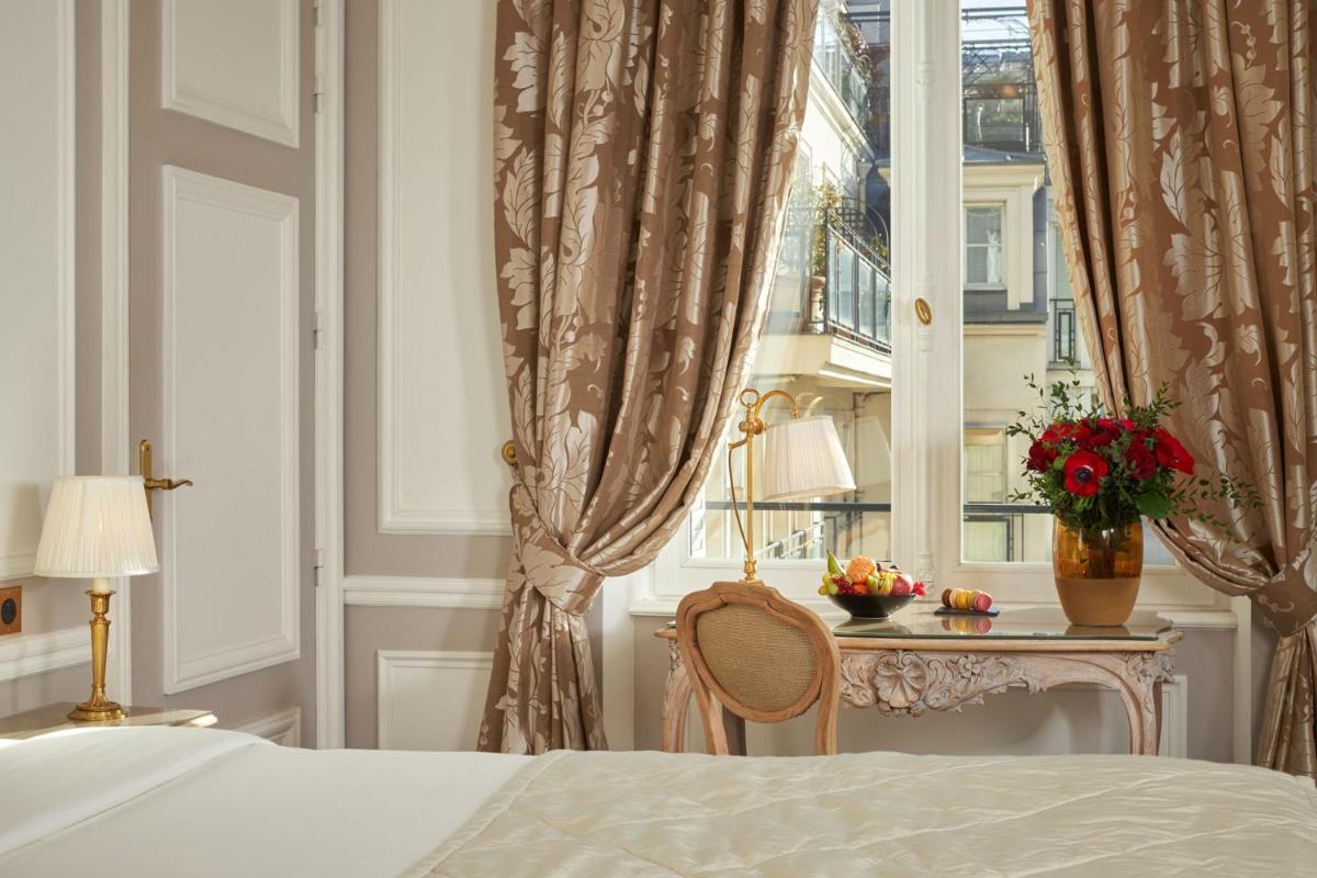 Hôtel Regina Louvre